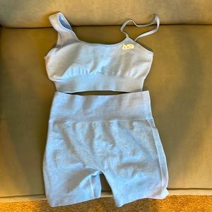 MiniBeast workout top and bottom set